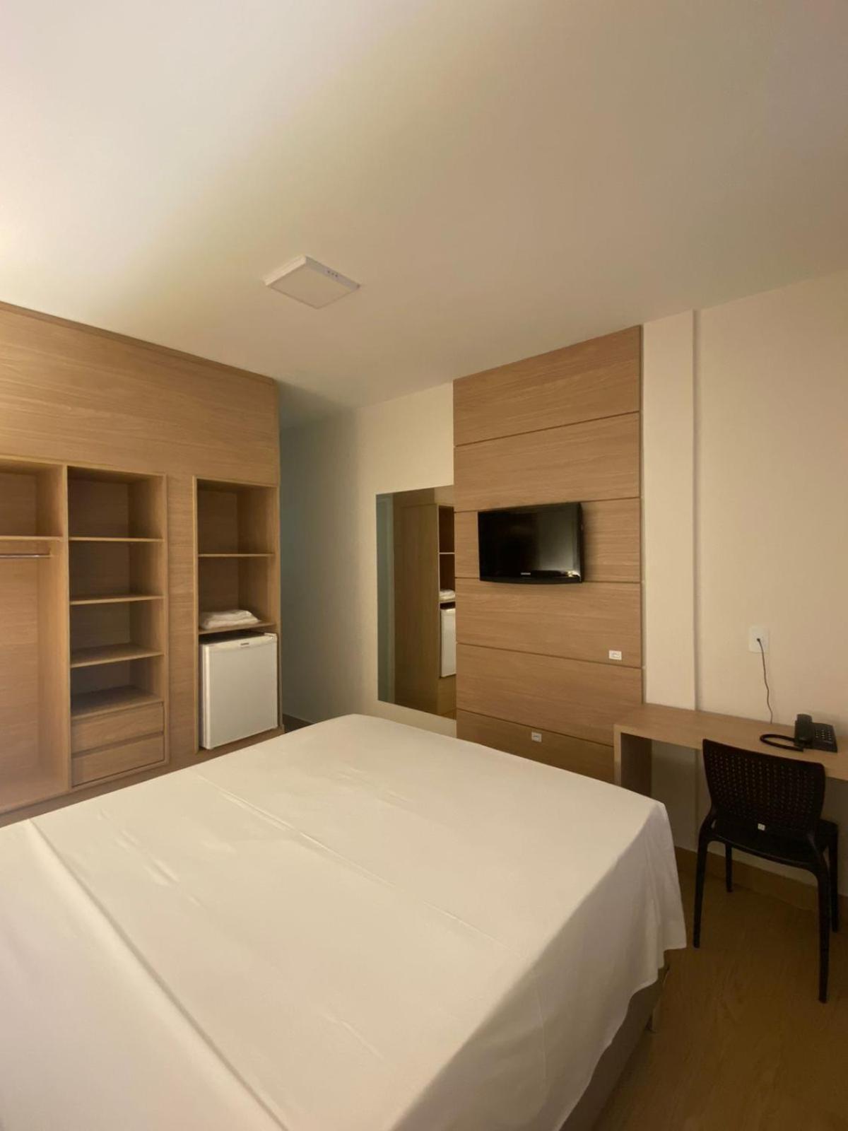 Hotel Linhatur Linhares Pokoj fotografie